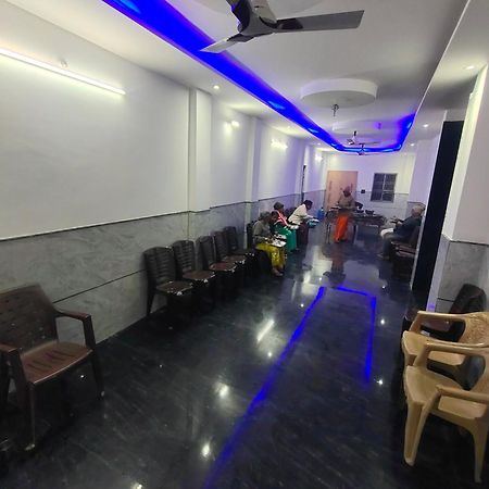 Hotel Bhavana Bhawan Vrindāvan Zewnętrze zdjęcie